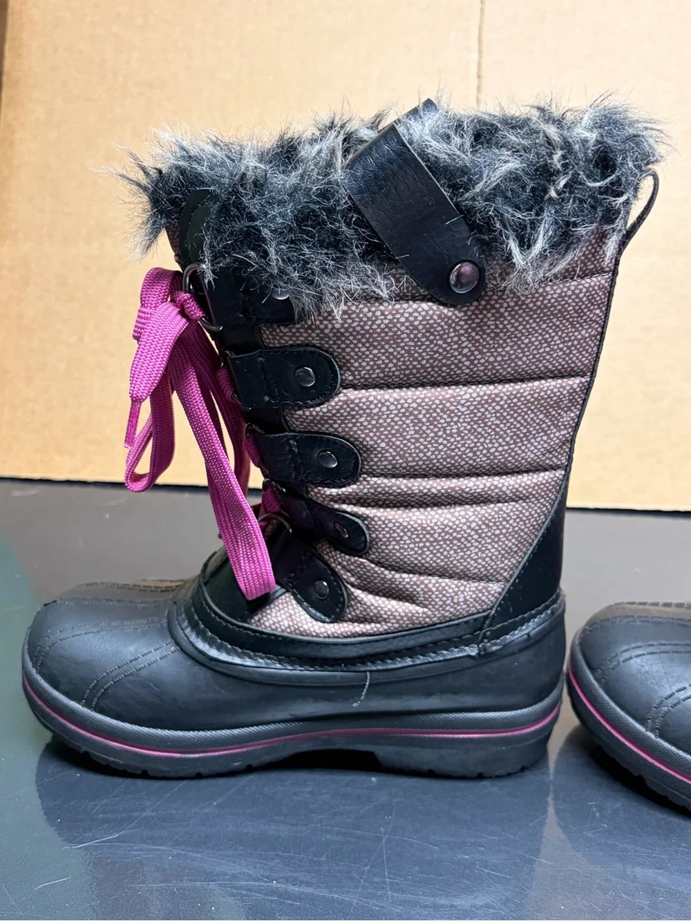 DSG Girls Winter Snow Boots. Size 13